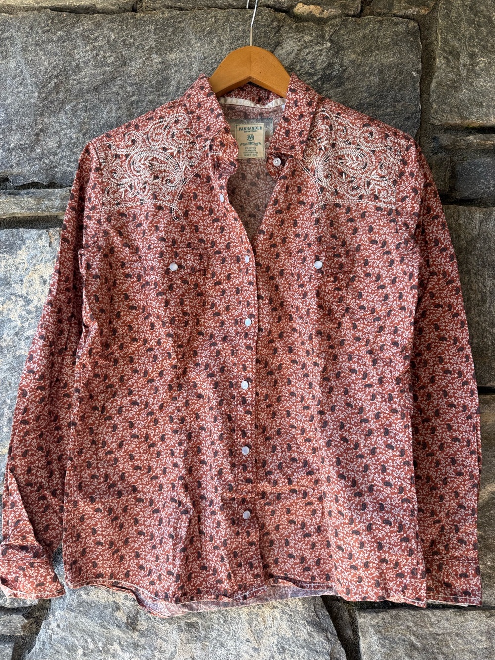 Panhandle roughstock Women’s Printed Western Shirt with Embroidered Yoke